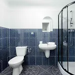 Comfortable For 3 People With Parking In By Renters Kołobrzeg