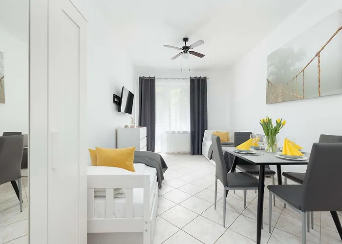 Apartmán Comfortable For 3 People With Parking In By Renters *
